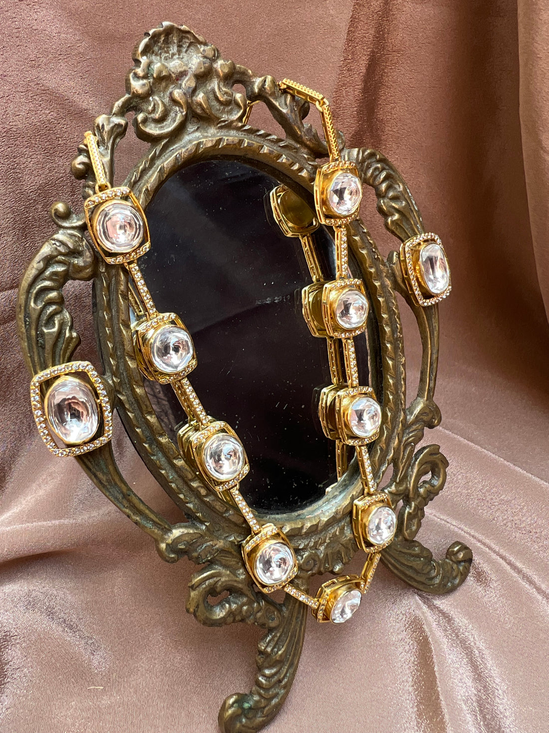 Kundan or Polki-style necklace