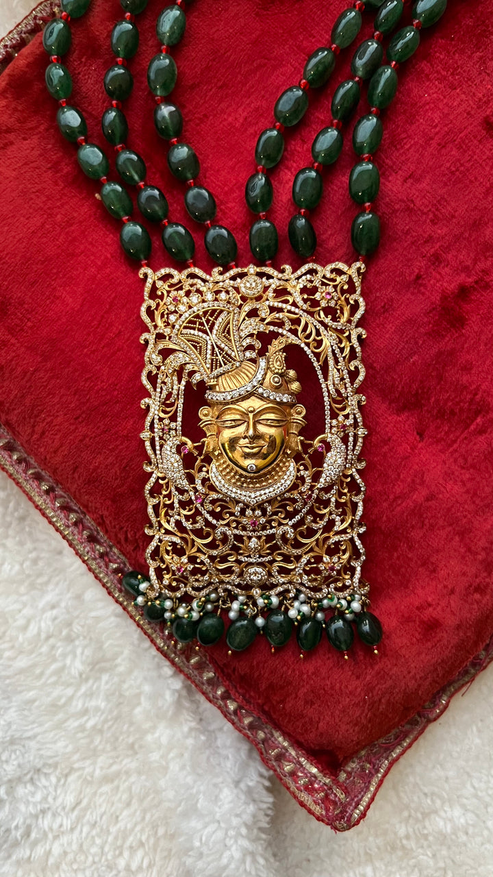 Jewels Designer Green Color Glass Beads necklace